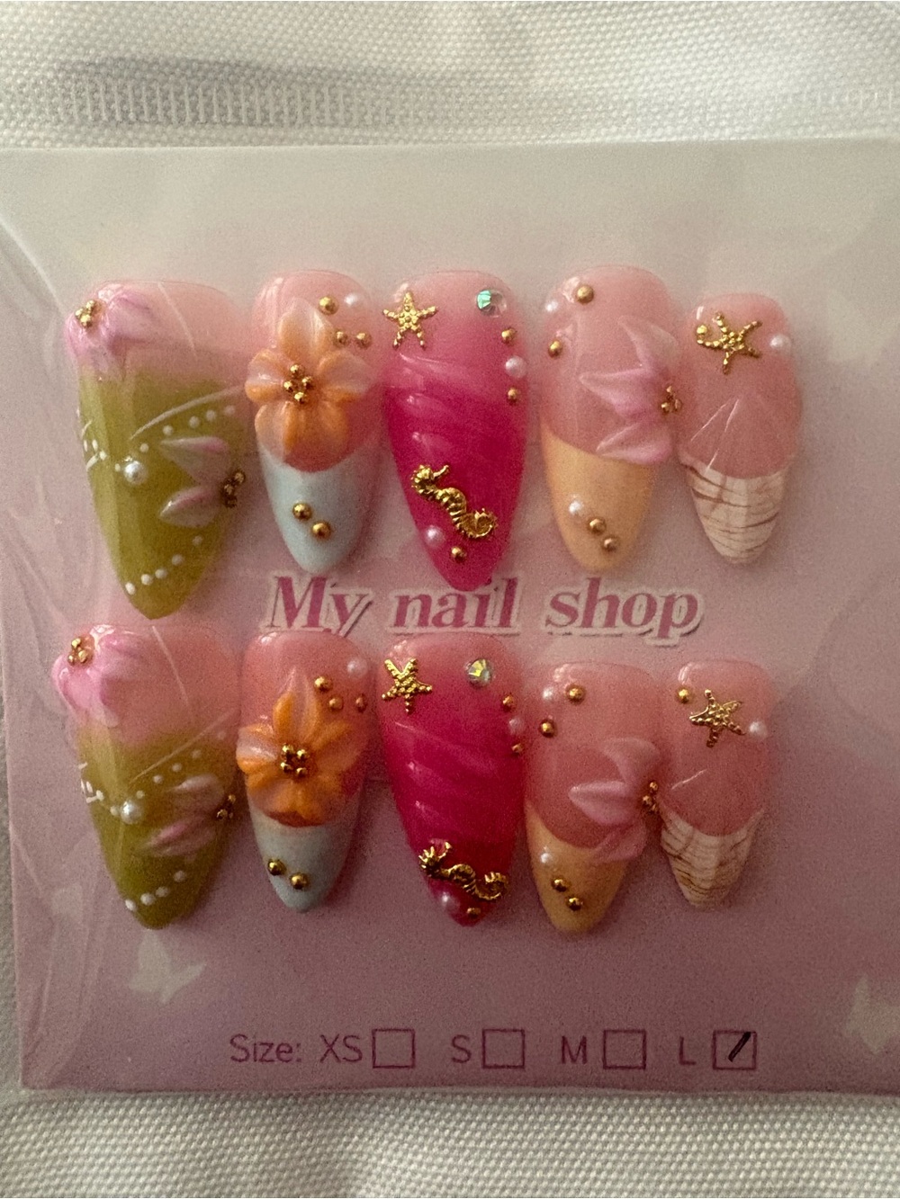 My Nail Shop Pink Floral & Shell Press-On Nail Set size Large